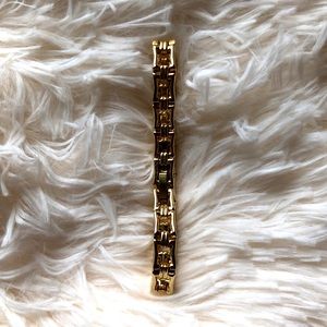 Simple Gold Bracelet